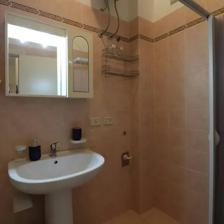 Casa Rossella Spacious With Terrace, Near The Sea Otranto