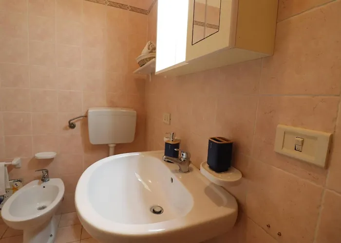 Nyaraló Casa Rossella Spacious With Terrace, Near The Sea Otranto