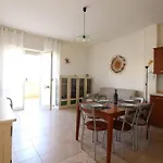 Casa Rossella Spacious With Terrace, Near The Sea Casa vacanze