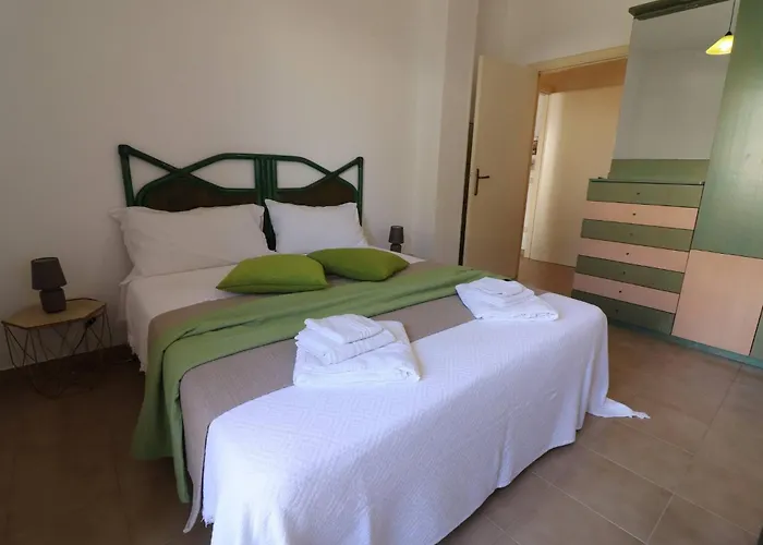 Tatil Evi Casa Rossella Spacious With Terrace, Near The Sea *