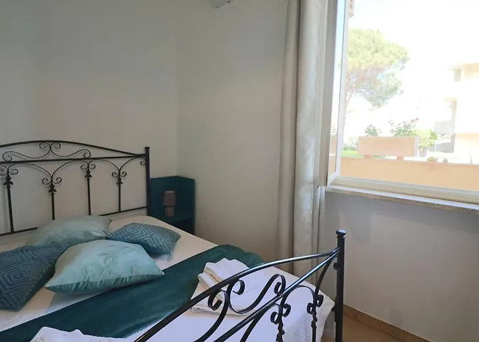 Casa Rossella Spacious With Terrace, Near The Sea Tatil Evi