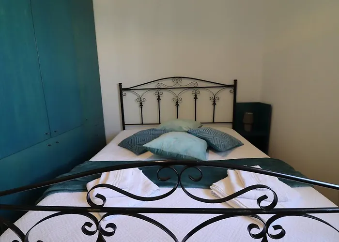 Casa Rossella Spacious With Terrace, Near The Sea Feriehus Otranto