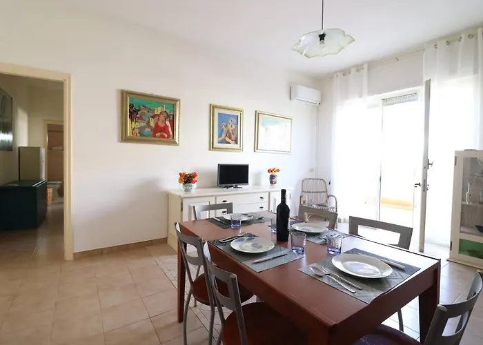 Tatil Evi Casa Rossella Spacious With Terrace, Near The Sea *